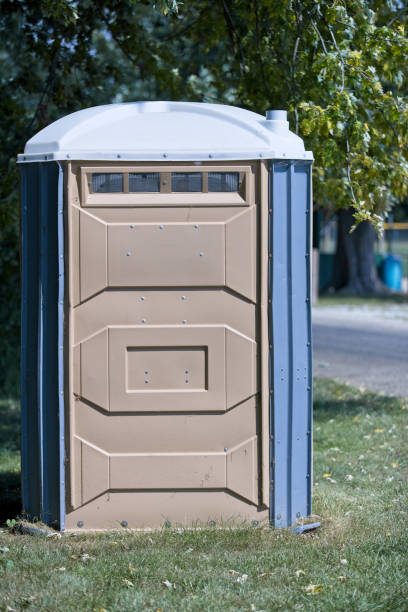 Portable Toilet Options We Offer in Mansfield, MO